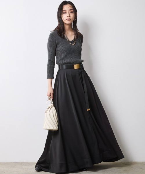 CHIC STYLE(シックスタイル)の「7分袖Vネックニットプルオーバー<大きいサイズ有>シックスタイル(ニット/セーター・レディース・グリーン系/ブラック/チャコールグレー・3L/L/LL/M/5L/4L)」の18枚目の写真
