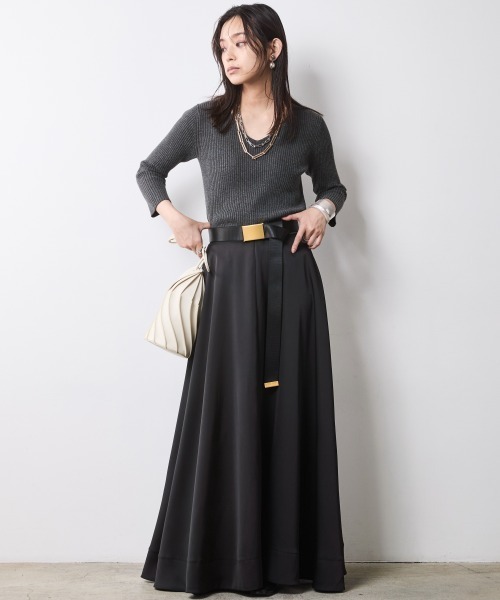 CHIC STYLE(シックスタイル)の「7分袖Vネックニットプルオーバー<大きいサイズ有>シックスタイル(ニット/セーター・レディース・グリーン系/ブラック/チャコールグレー・3L/L/LL/M/5L/4L)」の19枚目の写真