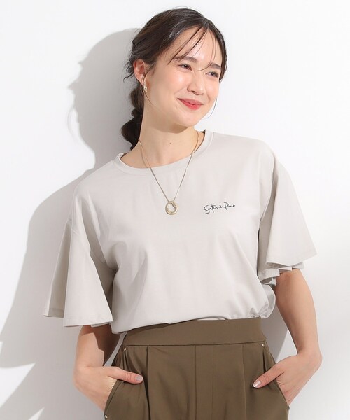 DRESKIP（ドレスキップ）の「【S-LL/ひんやり/二の腕カバー】華やかさをプラスする お袖フリルTシャツ（Tシャツ/カットソー・レディース・ベージュ系その他3/チャコールグレー/オフホワイト/ブラック系/ホワイト系7/グリーン系その他5・01/04/03/02）」の8枚目の写真