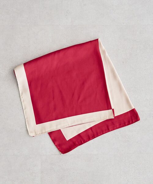 Green　Parks（グリーンパークス）の「・スクエアパターンスカーフ 70×70（バンダナ/スカーフ・レディース・レッド/グリーン・FREE）」の3枚目の写真