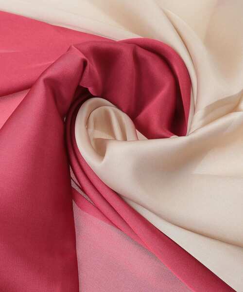 Green　Parks（グリーンパークス）の「・スクエアパターンスカーフ 70×70（バンダナ/スカーフ・レディース・レッド/グリーン・FREE）」の13枚目の写真