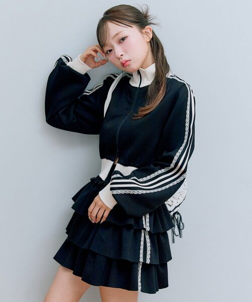 OLIVE des OLIVE（オリーブデオリーブ）の「ショートトラックジャケット（ジャージ・レディース・トップグレー/サックスブルー/ブラック・FREE）」の4枚目の写真