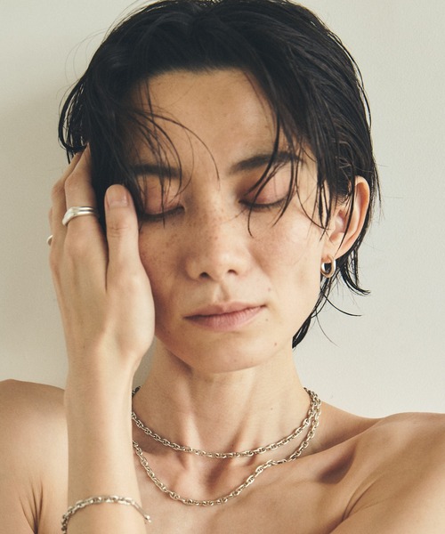 TEN.(テン)の「SILVER925 ロールピアス(ピアス(両耳用)・レディース・シルバー・FREE)」の2枚目の写真