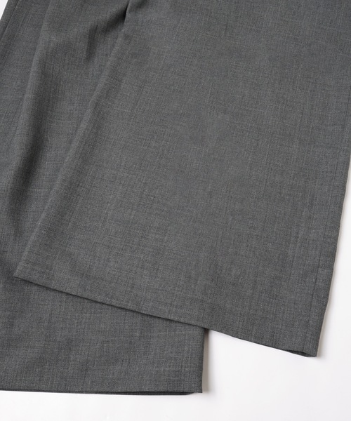 amok（アモク）の「WOOL WIDE TROUSERS（スラックス・メンズ・グレー/ブラック・L/M/S）」の13枚目の写真