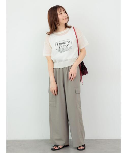 Te chichi TERRASSE(テチチテラス)の「シアーロゴトップス(ニット/セーター・レディース・ブラック/グレー/オフホワイト・F)」の4枚目の写真