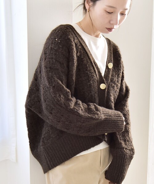 quaranciel:〈手洗い可能〉透かし編み Vネック コンパクト ドルマン