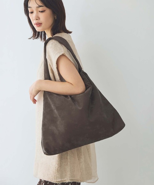 Gready Brilliant（グレディブリリアン）の「ベロア調トート（トートバッグ・レディース・ブラック/ブラウン・FREE）」の9枚目の写真