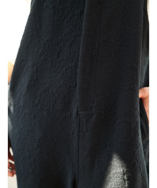 Brown&Street(ブラウンアンドストリート)の「ジャガードフラワーオーバーオール(サロペット/オーバーオール・レディース・ブラック/ネイビー・FREE)」の21枚目の写真