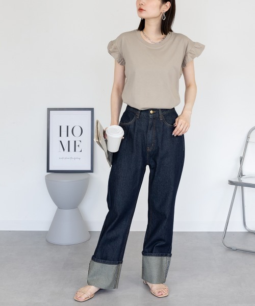 aity(アイティ)の「フレンチスリーブTシャツ 袖フレア カットソー きれいめ 大きいサイズ 夏服(Tシャツ/カットソー・レディース・ブラック/グレイッシュベージュ/オフホワイト/チャコール/ミント・LL~3L/4L~5L/M~L)」の22枚目の写真