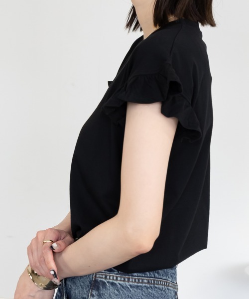aity(アイティ)の「フレンチスリーブTシャツ 袖フレア カットソー きれいめ 大きいサイズ 夏服(Tシャツ/カットソー・レディース・ブラック/グレイッシュベージュ/オフホワイト/チャコール/ミント・LL~3L/4L~5L/M~L)」の14枚目の写真
