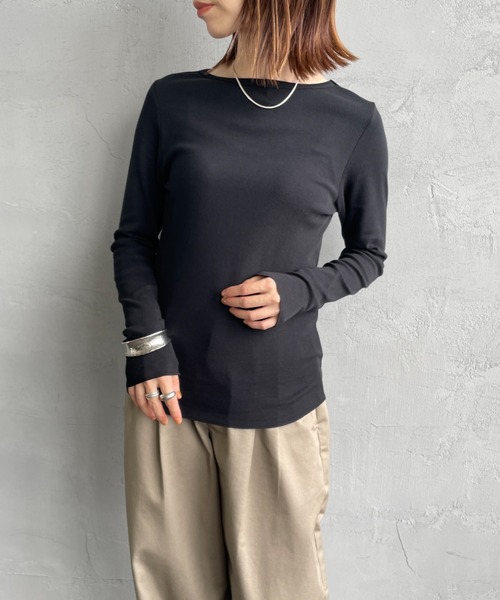 HANES（ヘインズ）の「【WEB限定】[HANES/ヘインズ] COMFORT WARM クルーネックロングスリーブTシャツ（Tシャツ/カットソー・レディース・ホワイト/ブラック・F）」の17枚目の写真