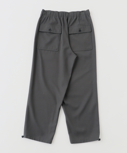 ATON(エイトン)の「ATON (エイトン) BACK SATIN UTILITY パンツ(その他パンツ・メンズ・ブラック・4/6)」の7枚目の写真