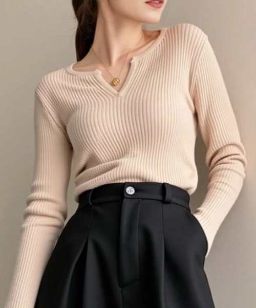 cammie(キャミー)の「キーネックリブニット(ニット/セーター・レディース・ブラック/ライトグレー/キャメル・F)」の15枚目の写真