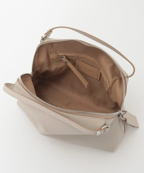 Tiara（ティアラ）の「【Gianni Chiarini/ジャンニキャリーニ】ALIFA（大）（ショルダーバッグ・レディース・アイボリー/バーガンディー・FREE）」の13枚目の写真