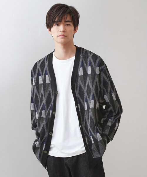 THE SHOP TK (ザ ショップ ティーケー )の「【季節の変わり目に活躍】ニットカーディガン 選べる2デザイン(柄&無地)/洗濯機OK(カーディガン/ボレロ・メンズ・ボルドー/ワイン系2/ブラック/ブラック系5・02/03/04)」の2枚目の写真