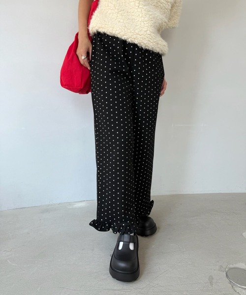 SANSeLF（サンセルフ）の「【SANSeLF】裾フリルドットリラックスワイドパンツ saw25a045（その他パンツ・レディース・ブラック/ネイビー・FREE）」の22枚目の写真