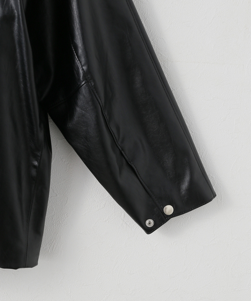 Spick & Span（スピックアンドスパン）の「フェイクレザースタンドカラーブルゾン（ブルゾン・レディース・ブラック・FREE）」の10枚目の写真