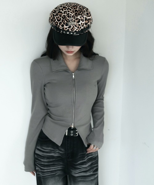 VEILA(ヴェイラ)の「ジップアップリブトップス(Tシャツ/カットソー・レディース・グレー・フリー)」の9枚目の写真