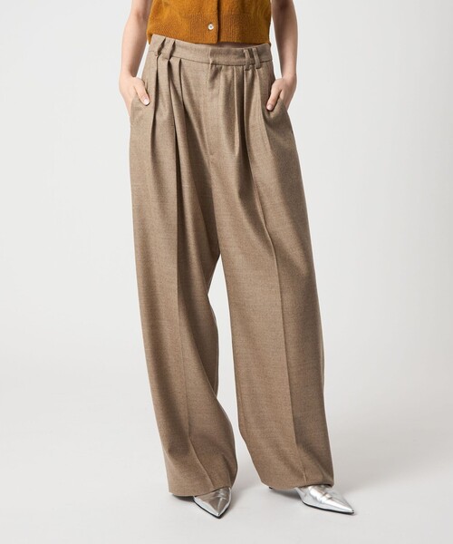 6（ロク）の「＜6(ROKU)＞ウール タック パンツ 25FW（その他パンツ・レディース・ベージュ/ブラック・36/32/38/34）」の8枚目の写真