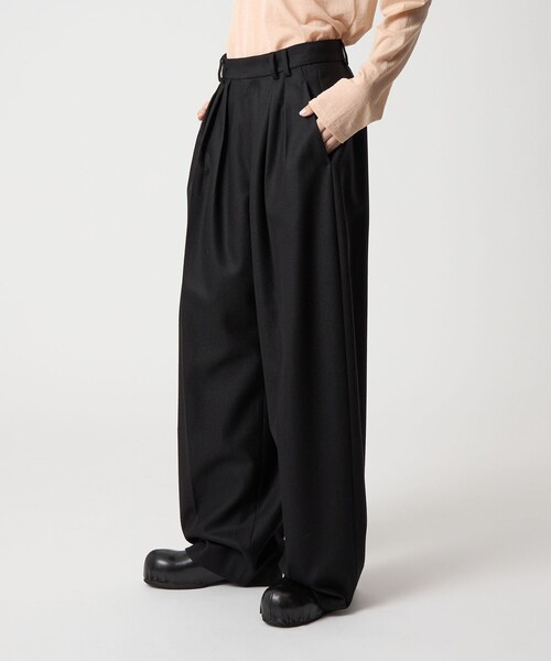 6（ロク）の「＜6(ROKU)＞ウール タック パンツ 25FW（その他パンツ・レディース・ベージュ/ブラック・36/32/38/34）」の17枚目の写真