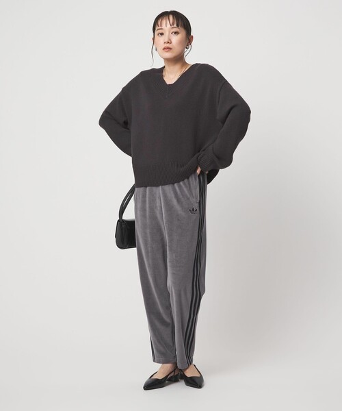adidas Originals（アディダスオリジナルス）の「＜adidas Originals＞ベロア トラックパンツ（その他パンツ・レディース・ダークグレー/ブラック・S/XS）」の18枚目の写真