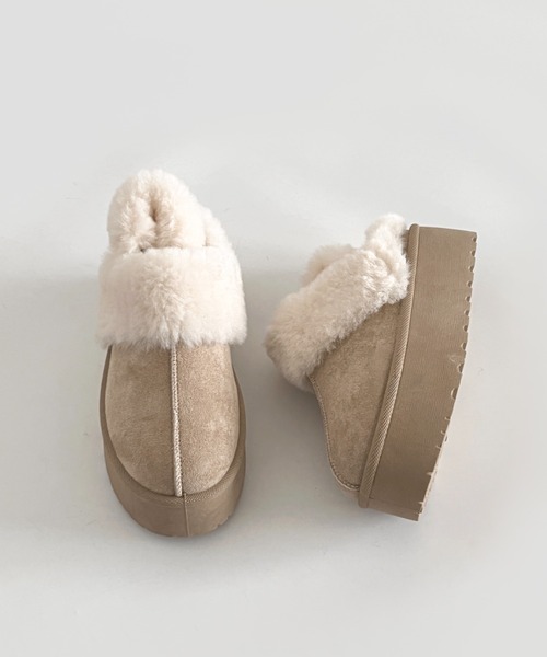 Shoes in Closet（シューズインクローゼット）の「軽量厚底 2WAY ファーベルト付 ボア ムートン サボ スリッポン 6495（スリッポン・レディース・ダークブラウン/ブラック/ライトベージュ/ブラウン系その他・S/M/L/LL）」の16枚目の写真