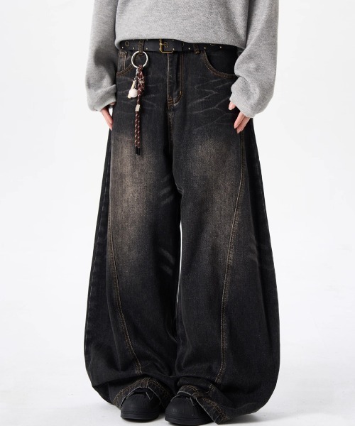 NEW GENTLEMAN（ニュージェントルマン）の「モンスーンデニム ワイドバギー バルーン バレル パンツ（デニムパンツ・メンズ・ブラック・S/M/L）」の3枚目の写真