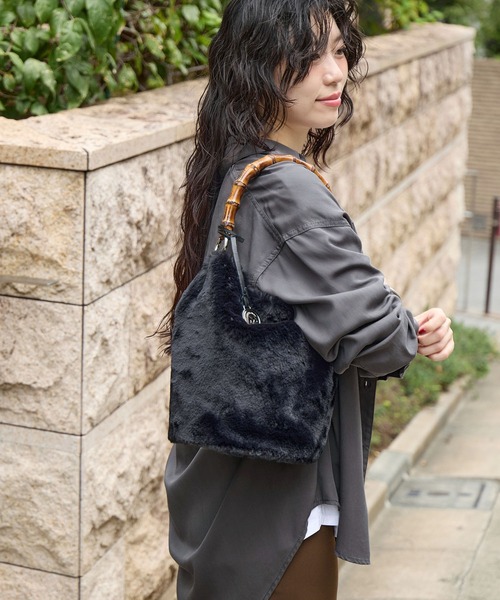 marco masi(マルコマージ)の「【MARCO MASI】エコファーバッグ-ECO-VI BAMBU BAG(ハンドバッグ・レディース・ブラック・FREE)」の15枚目の写真