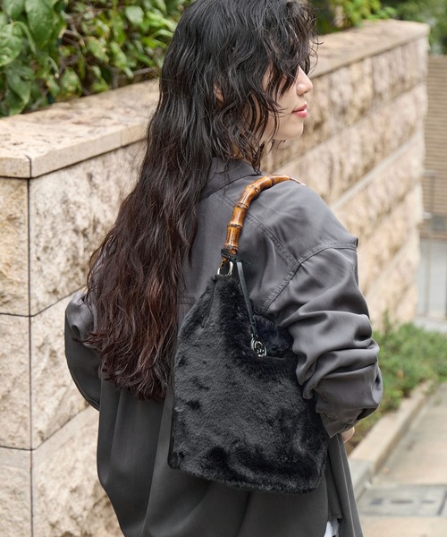 marco masi(マルコマージ)の「【MARCO MASI】エコファーバッグ-ECO-VI BAMBU BAG(ハンドバッグ・レディース・ブラック・FREE)」の16枚目の写真