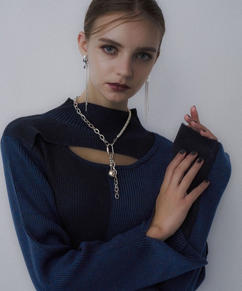 HARE（ハレ）の「フロントアキマルチカラータイトニット(HARE)（ニット/セーター・レディース・ブラック/レッド/イエロー・FREE）」の9枚目の写真