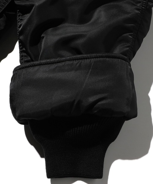 Valley Apparel(バレーアパレル)の「N-3B フライトナイロンジャケット/フライトジャケット(ミリタリージャケット・メンズ・ブラック/グレー系その他・MEDIUM/LARGE/X-LARGE/SMALL)」の8枚目の写真