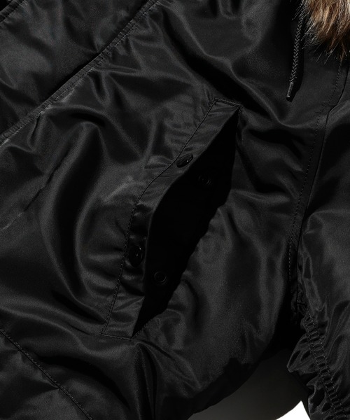 Valley Apparel(バレーアパレル)の「N-3B フライトナイロンジャケット/フライトジャケット(ミリタリージャケット・メンズ・ブラック/グレー系その他・MEDIUM/LARGE/X-LARGE/SMALL)」の9枚目の写真