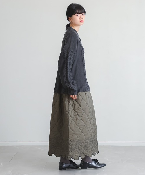 somari imagination(ソマリ イマジネーション)の「ケーブルニットキルティングドッキングワンピース(ワンピース・レディース・ブラウン/チャコール・FREE)」の21枚目の写真
