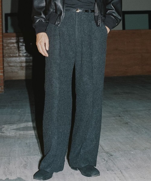 LIDNM（リドム）の「Wool Chalk Stripe Slacks（スラックス）」 - WEAR