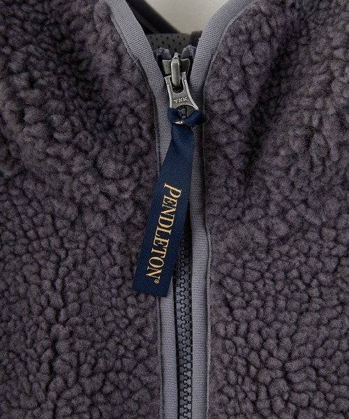 PENDLETON（ペンドルトン）の「[PENDLETON/ペンドルトン] ネイティブ柄 ボアフリース ジップフードジャケット（その他アウター・レディース・グレー/ブラック・L/M）」の7枚目の写真