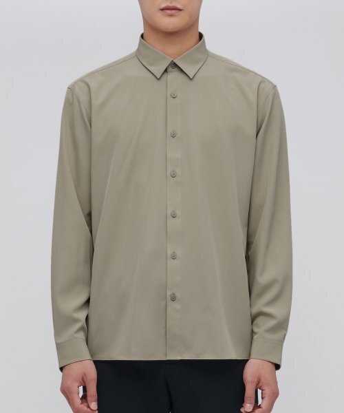 MUSINSA STANDARD（ムシンサスタンダード）の「リラックスフィットシルキーシャツ[ダスティベージュ]（シャツ/ブラウス・メンズ・その他・SMALL/MEDIUM/LARGE/X-LARGE/XX-LARGE）」の10枚目の写真