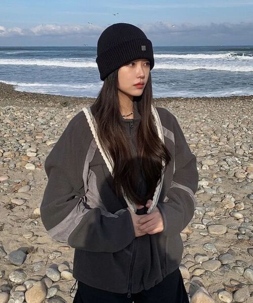 FLAREUP(フレアアップ)の「FLARE Knit Beanie - Burgundy (FL-710)(ニットキャップ/ビーニー・レディース・バーガンディー・FREE)」の5枚目の写真