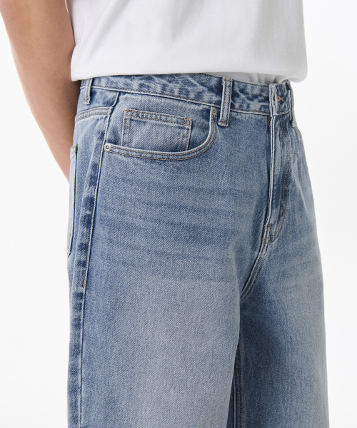 MUSINSA STANDARD（ムシンサスタンダード）の「カモンブラシ ワイドデニムパンツ [ライトインディゴ]（デニムパンツ・メンズ・その他・42/36/34/32/30/31/33/26/27/28/29/40/38）」の6枚目の写真