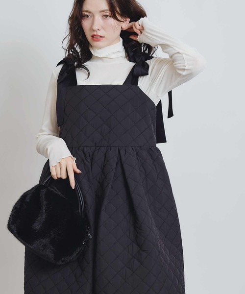 PICCIN PERLA（ピッチンペルラ）の「キルティングリボンミニワンピース（ワンピース・レディース・ブラック/オフホワイト・M）」の2枚目の写真