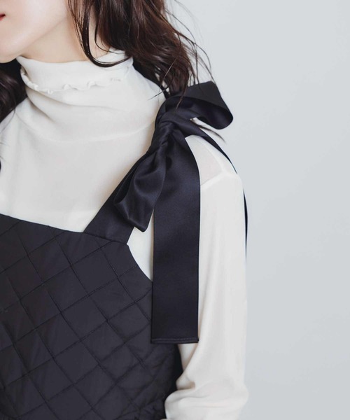 PICCIN PERLA（ピッチンペルラ）の「キルティングリボンミニワンピース（ワンピース・レディース・ブラック/オフホワイト・M）」の6枚目の写真