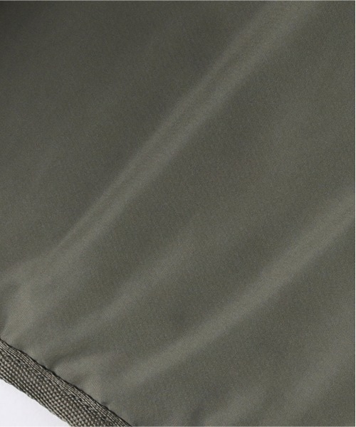 Right-on（ライトオン）の「【HONEYSUCKLE ROSE】中綿キルティングジャケット (軽量 / 保温性 / リラックススタイリング)（ミリタリージャケット・レディース・オフホワイト/ブラック/オリーブ・M/L）」の21枚目の写真