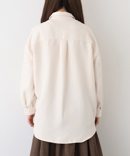 Quelle Chance(ケルシャンス)の「靴下猫刺繍タックシャツ(シャツ/ブラウス・レディース・チャコールグレー/グリーン/キナリ・M/L)」の18枚目の写真