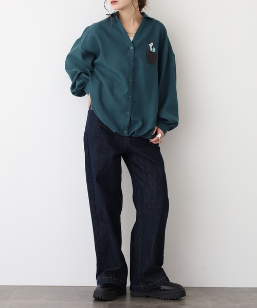 Quelle Chance(ケルシャンス)の「靴下猫刺繍タックシャツ(シャツ/ブラウス・レディース・チャコールグレー/グリーン/キナリ・M/L)」の15枚目の写真