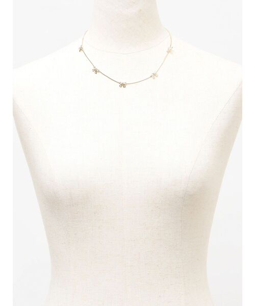 EMODA（エモダ）の「RIBBON CHAIN NC（ネックレス・レディース・シルバー/ゴールド・FREE）」の10枚目の写真