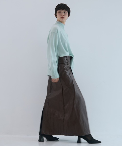 STUDIOUS（ステュディオス）の「【STUDIOUS/ステュディオス】Merino Wool Turtle Neck Knit/メリノウールタートルネックニット（ニット/セーター・レディース・ダークブラウン/レッド/ミント・FREE）」の13枚目の写真