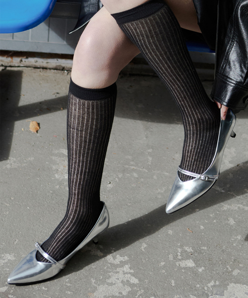 CUSTOMADE WOMAN(カスタメイドウーマン)の「5cmメリージェンキトンヒールクレア(CW0078SV)(パンプス・レディース・シルバー・22.5cm/23cm/23.5cm/24cm/24.5cm/25cm)」の2枚目の写真