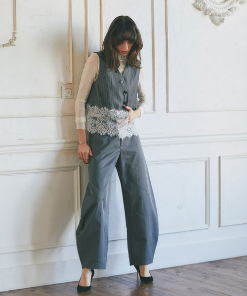 ARVELLIA(アルベリア)の「LACE EDGE VEST(ベスト・レディース・ブラック/ストライプ・M)」の5枚目の写真