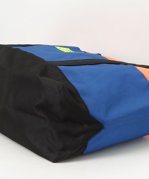 FAT(エフエイティー)の「Pb.Gp.Sb. "TETRA"(トートバッグ・メンズ・ブルー・ONE SIZE)」の4枚目の写真