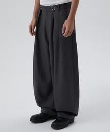 suade（スエード）の「TWO TUCK STRIPE SLACKS [GRAY]（スラックス）」