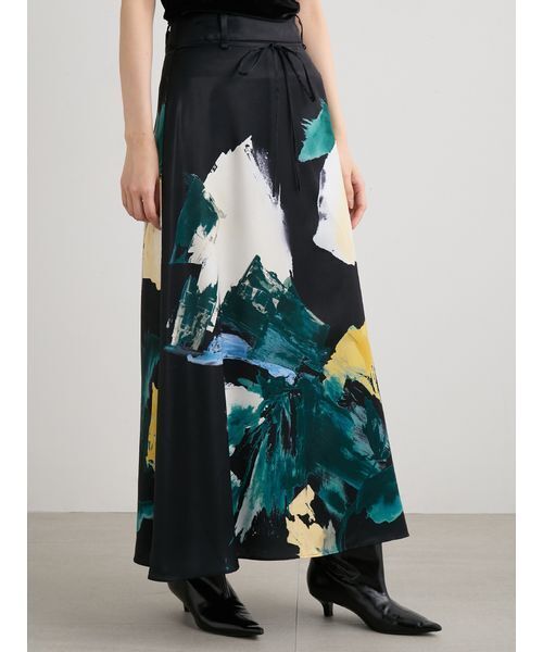 MIESROHE（ミースロエ）の「ベルテッドナロースカート（スカート・レディース・ブラック/アイボリー・1/0）」の22枚目の写真